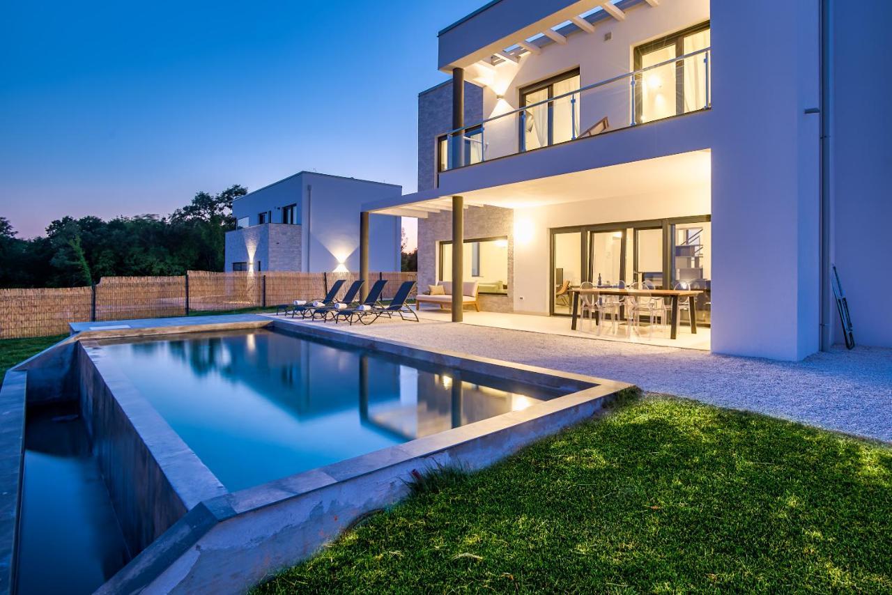 Villa Kalu 1 Krnica Extérieur photo